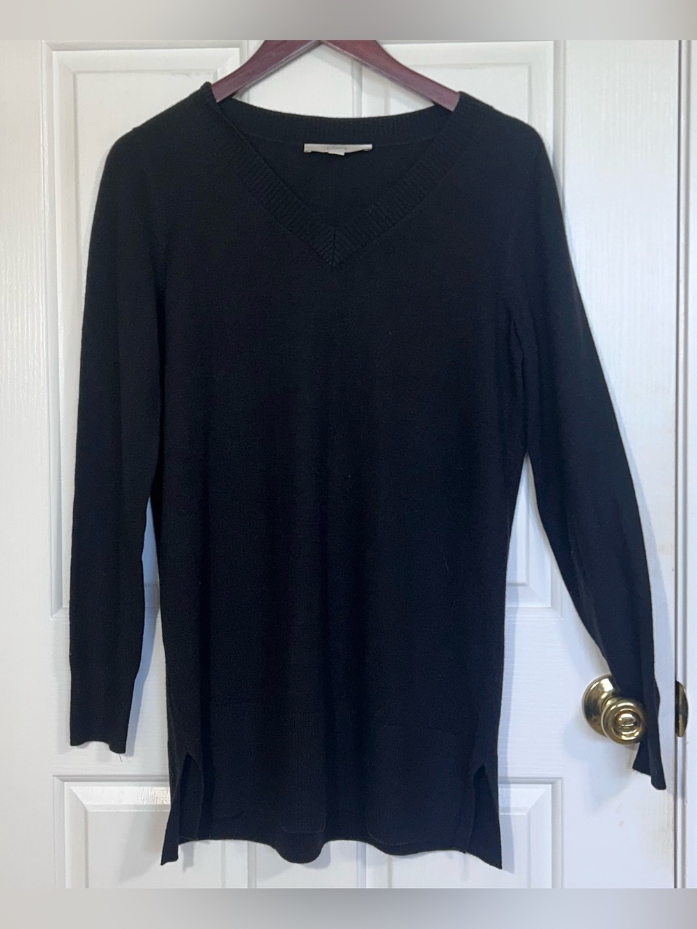LOFT Noir Horizon Black V-Neck Longline Tunic Sweater Medium Knit Top Side Vent